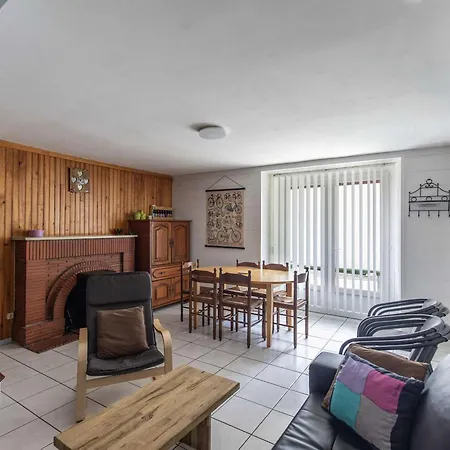 Vakantiehuis Maison Duplex Centre Luz 6 Pers. Avec Cour Privative Et Plancha - Fr-1-402-142 Luz-Saint-Sauveur
